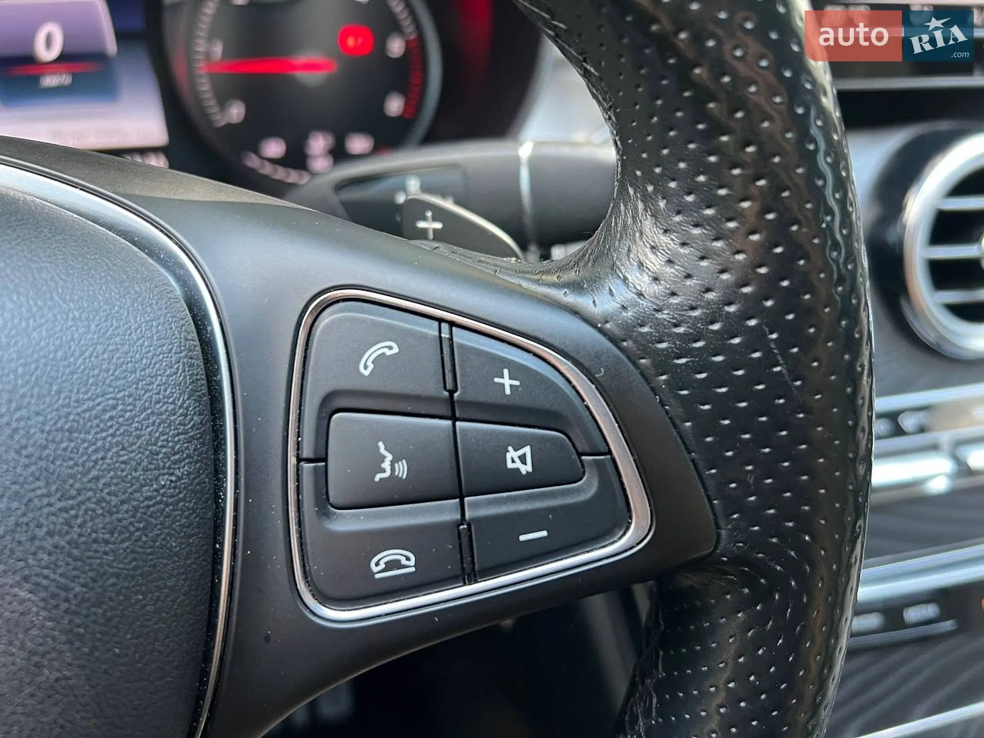 2016 Mercedes-Benz C-klasse - мініатюра 20