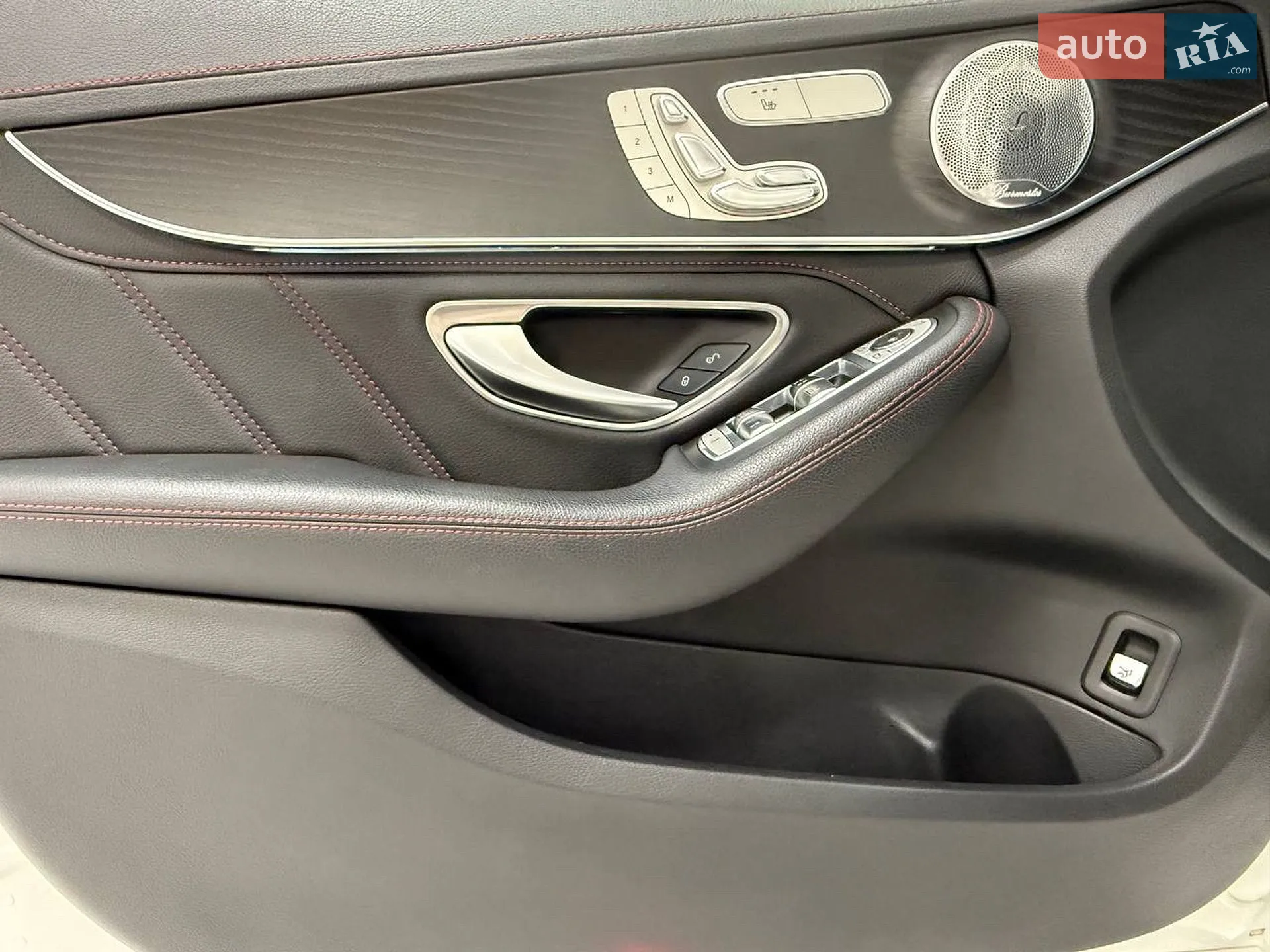 2016 Mercedes-Benz C-klasse - мініатюра 26