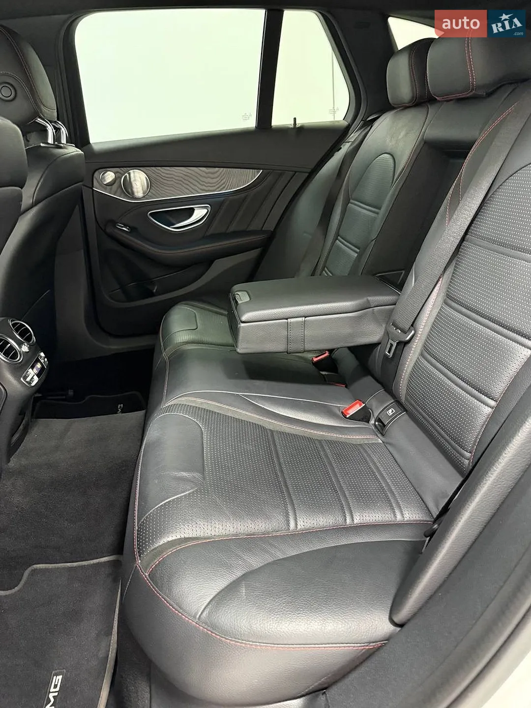 2016 Mercedes-Benz C-klasse - мініатюра 31