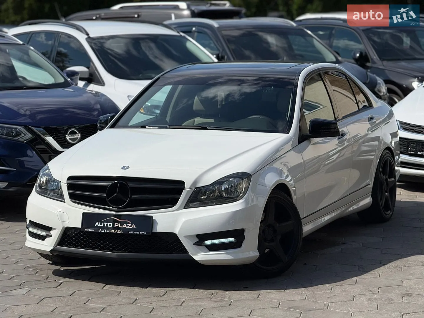 2013 Mercedes-Benz C-klasse - мініатюра 12