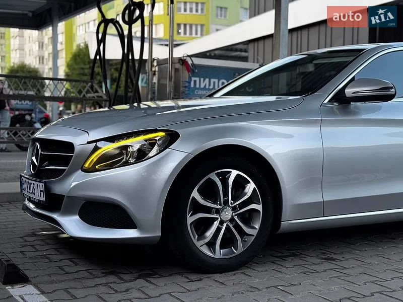 Mercedes-Benz C-Class