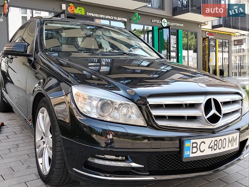 Mercedes-Benz C-Class