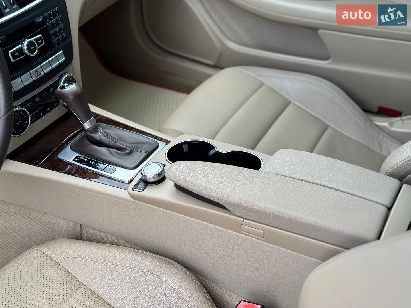 2013 Mercedes-Benz C-klasse - мініатюра 34