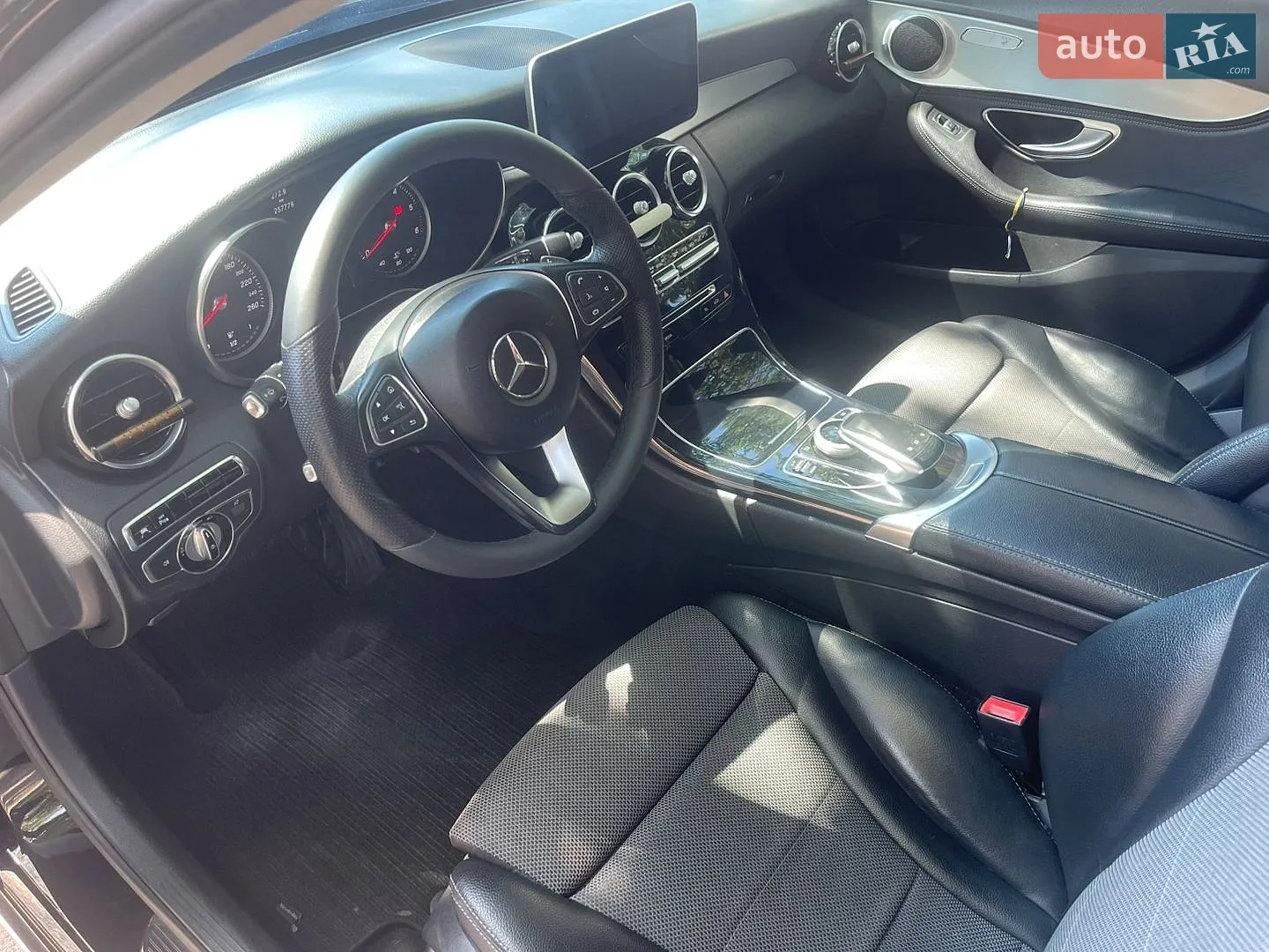 2014 Mercedes-Benz C-klasse - мініатюра 8