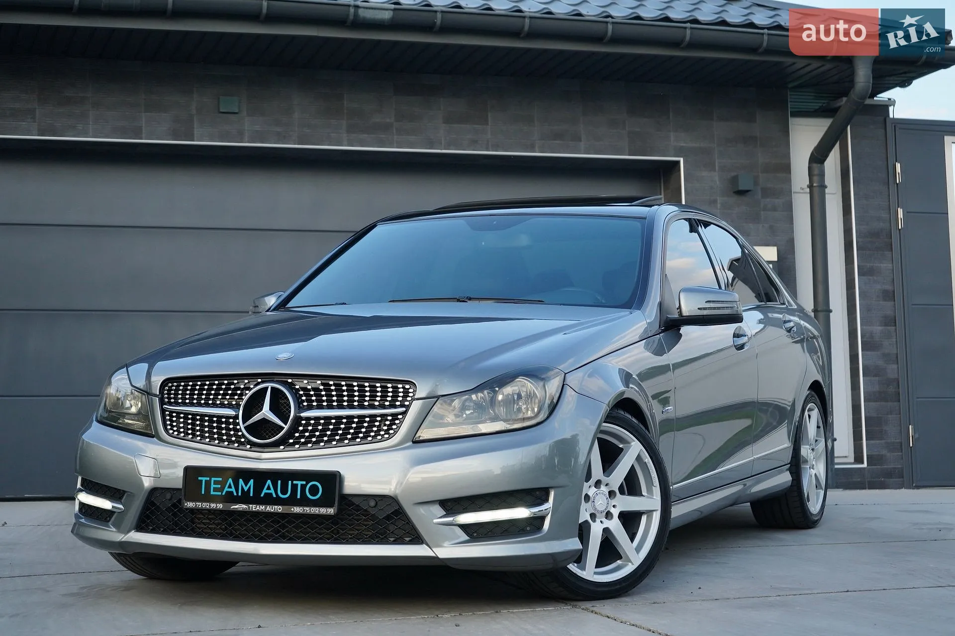 2011 Mercedes-Benz C-klasse - мініатюра 4