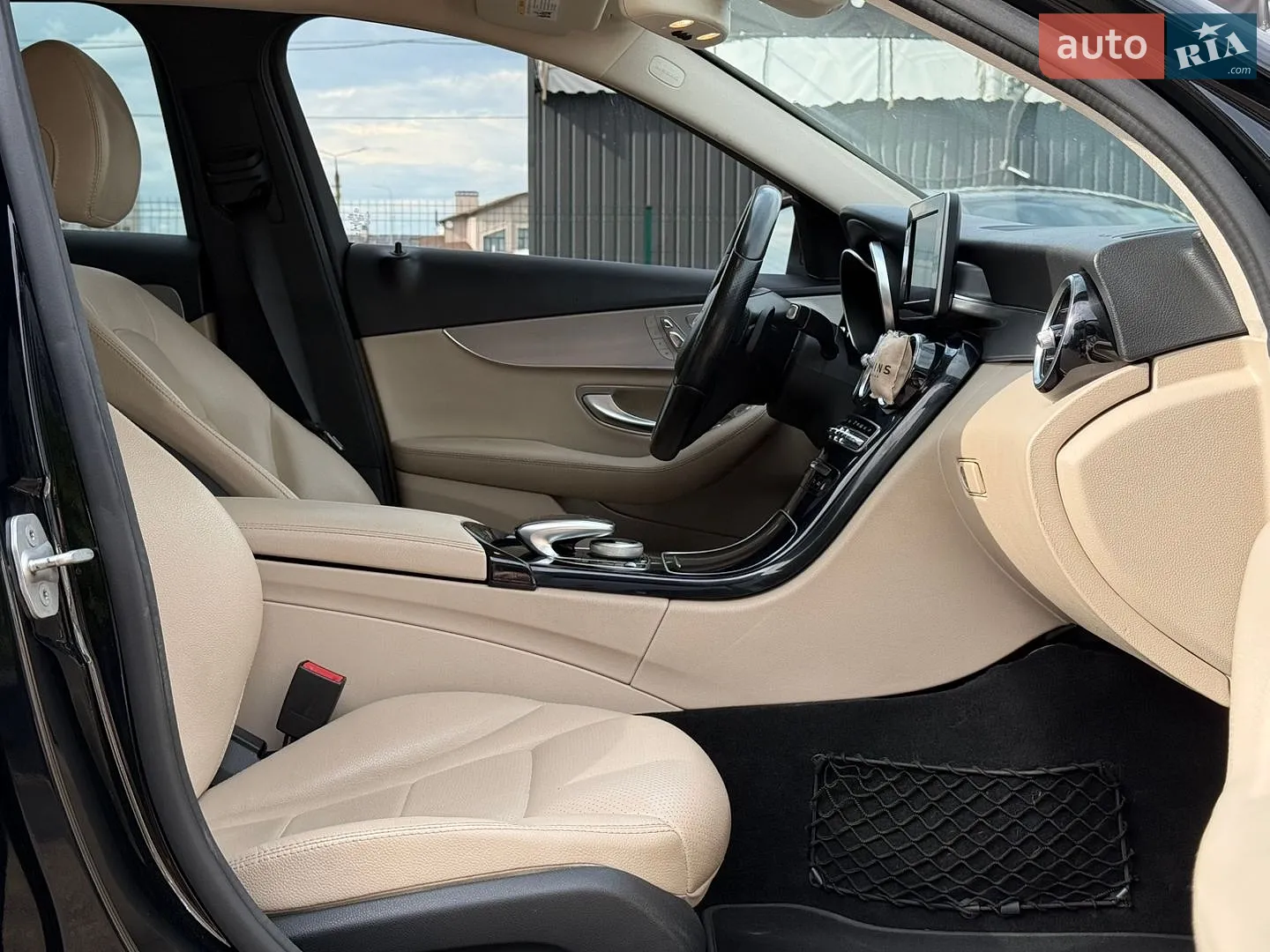 2016 Mercedes-Benz C-klasse - мініатюра 26