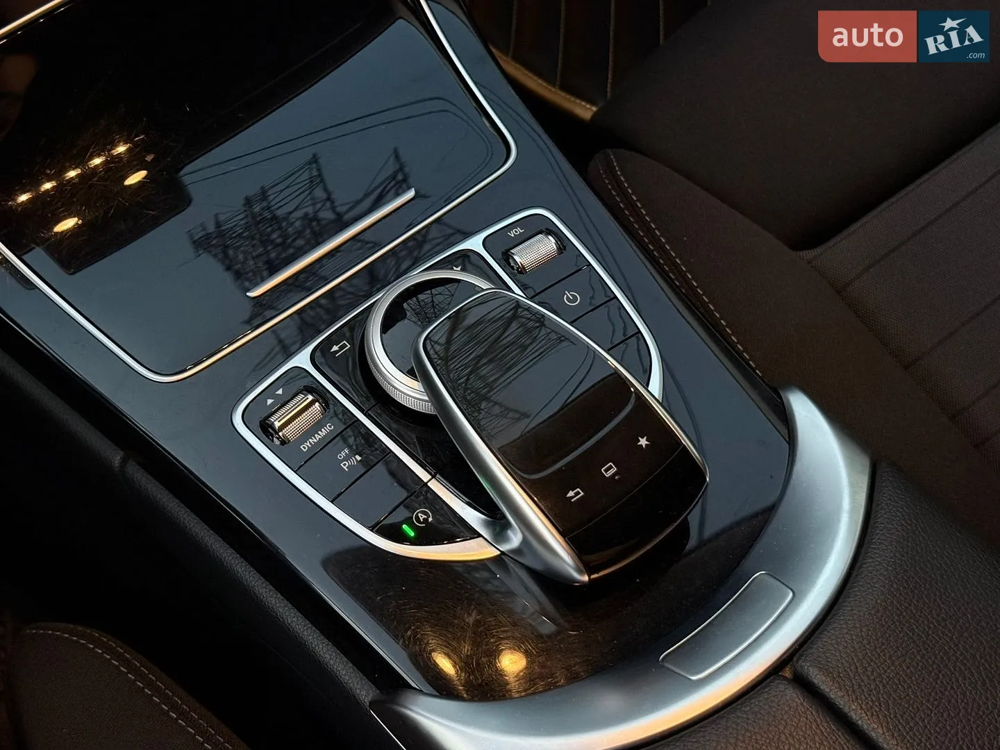 2016 Mercedes-Benz C-klasse - мініатюра 31