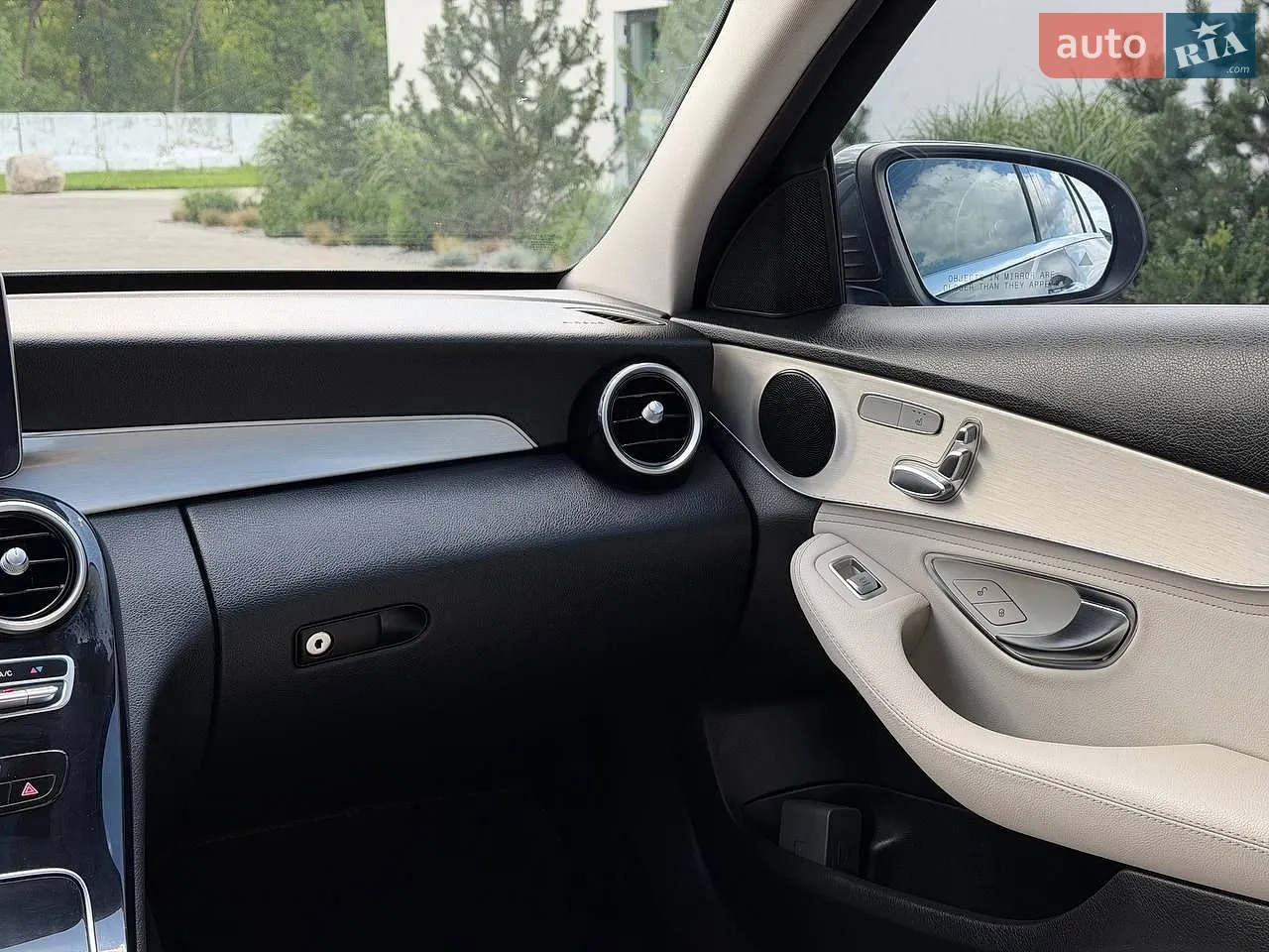 2015 Mercedes-Benz C-klasse - мініатюра 19