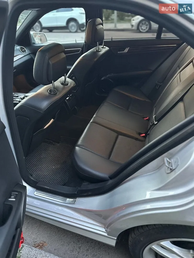 2013 Mercedes-Benz C-klasse - мініатюра 12
