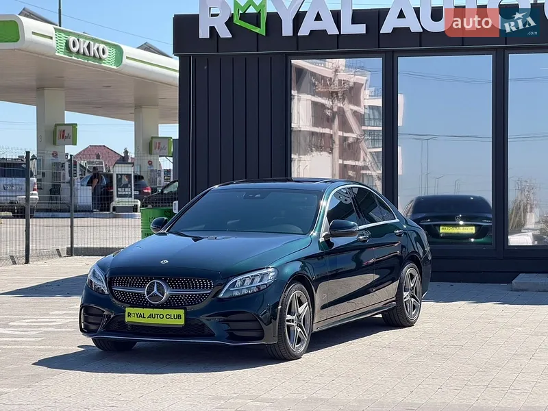Mercedes-Benz C-Class