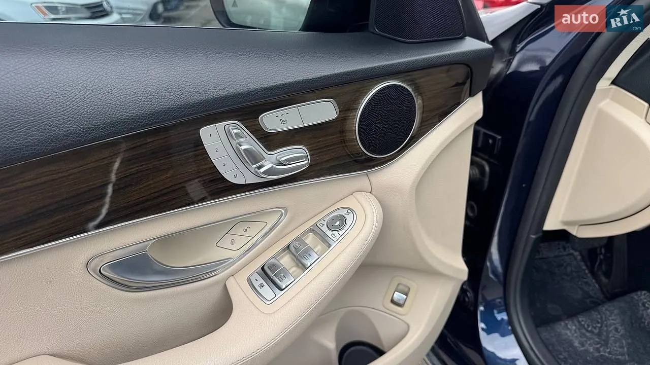 2016 Mercedes-Benz C-klasse - мініатюра 31