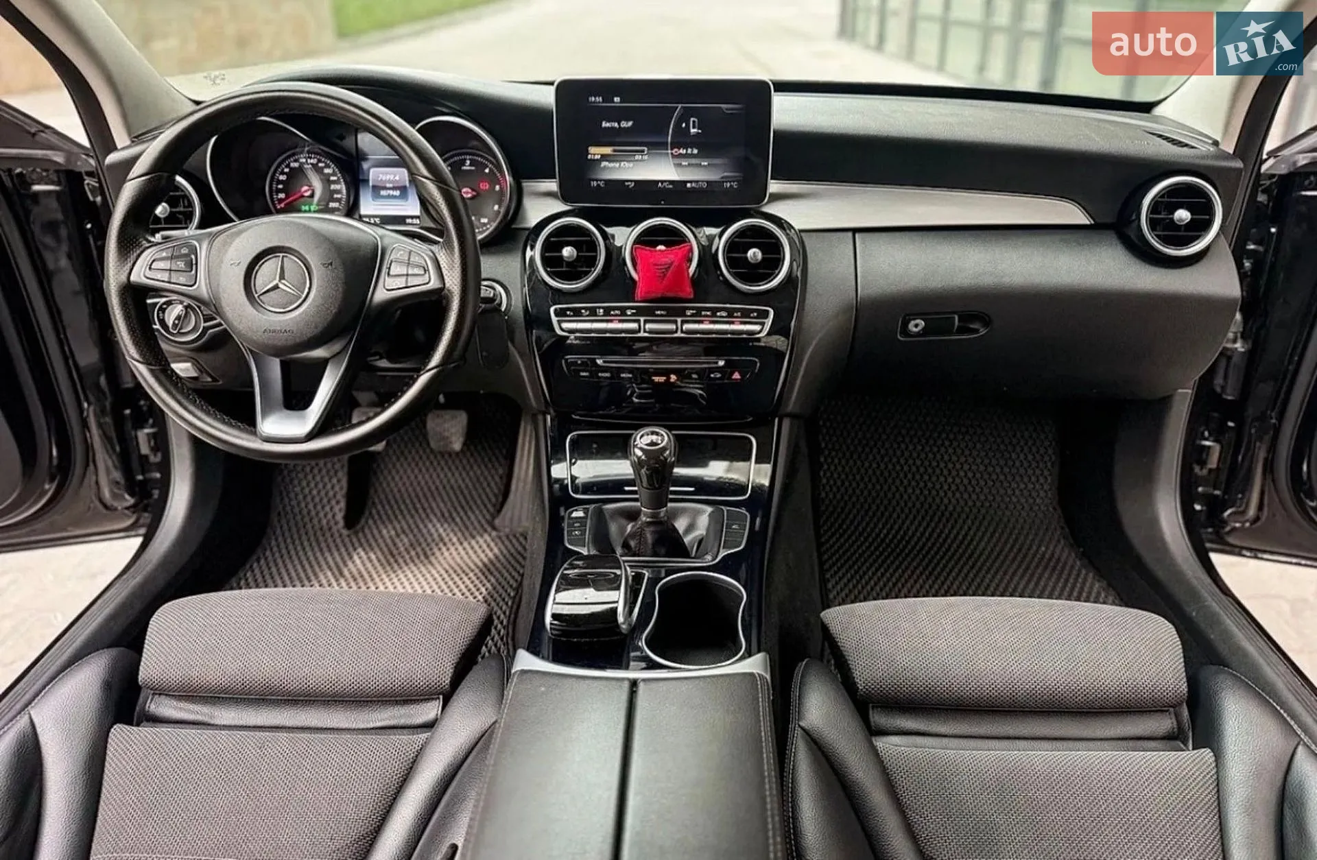 2017 Mercedes-Benz C-klasse - мініатюра 14