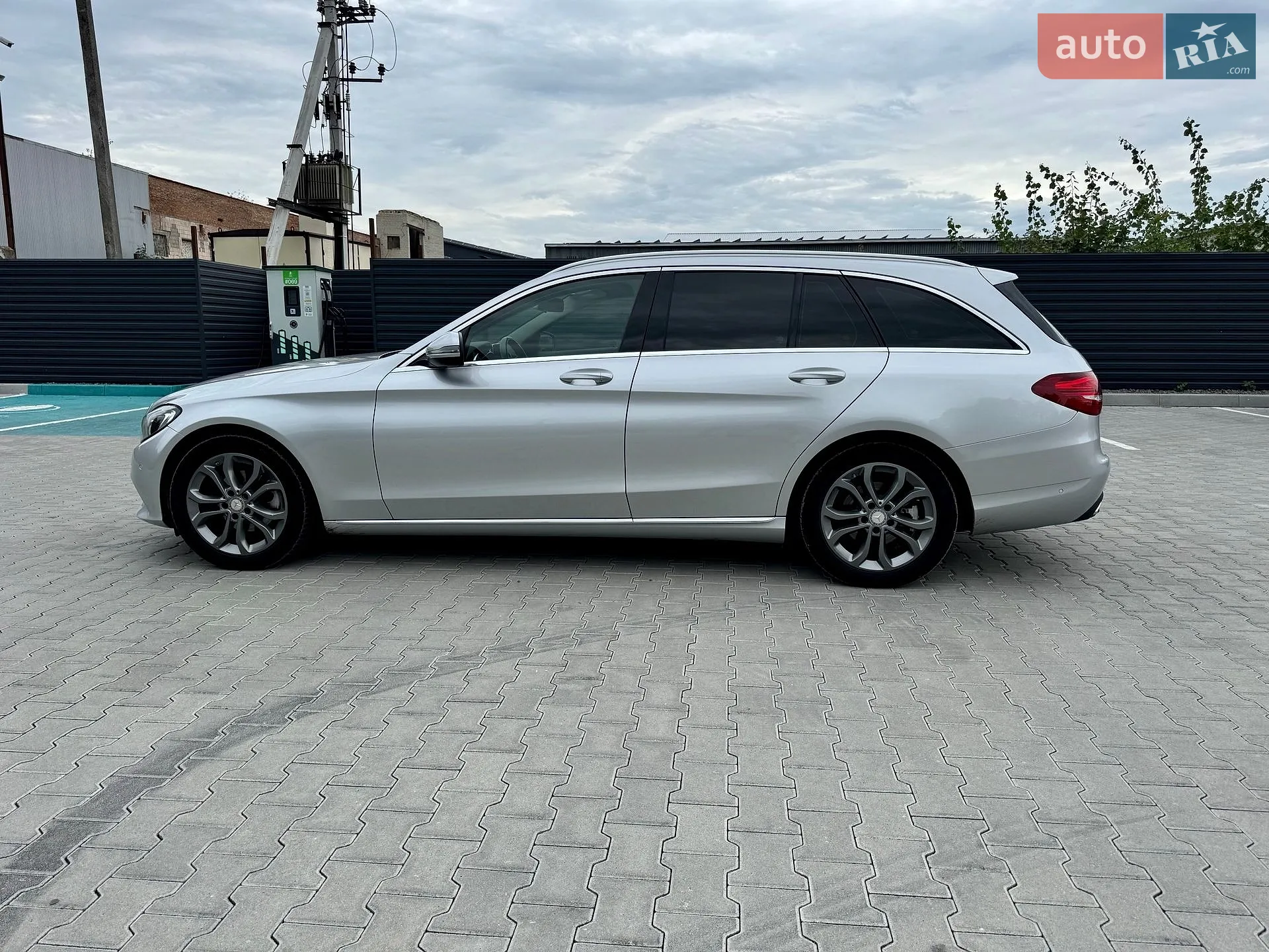 2016 Mercedes-Benz C-klasse - мініатюра 13