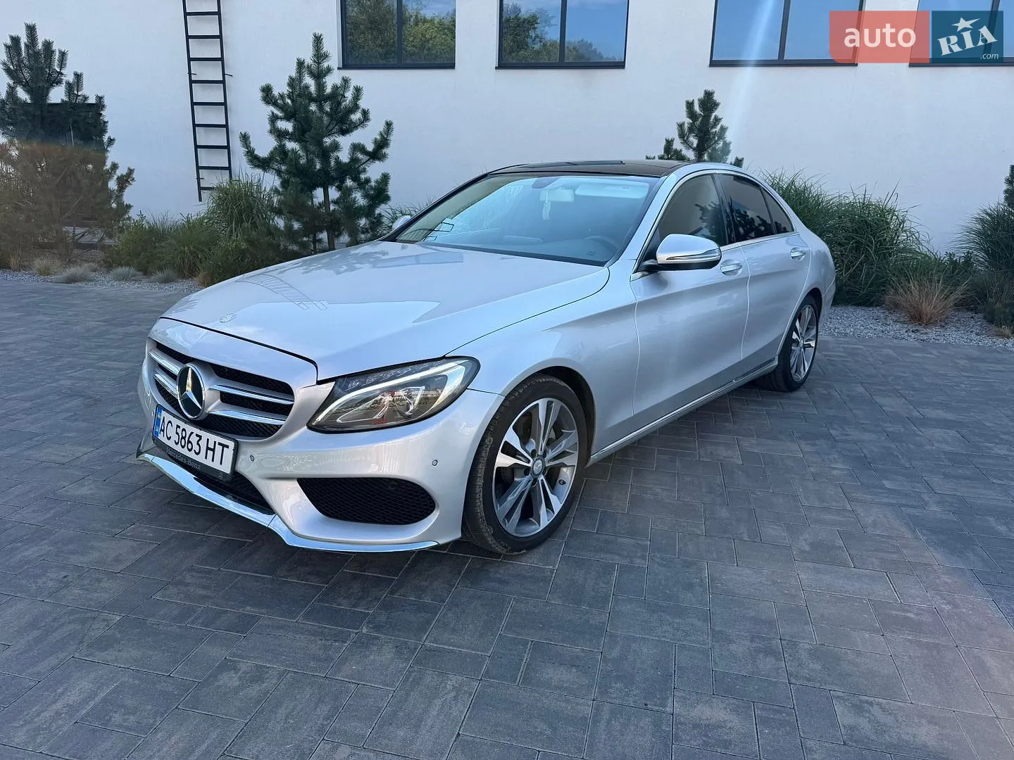 2016 Mercedes-Benz C-klasse - фото 1
