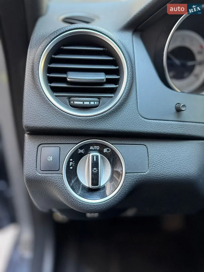 2013 Mercedes-Benz C-klasse - мініатюра 12