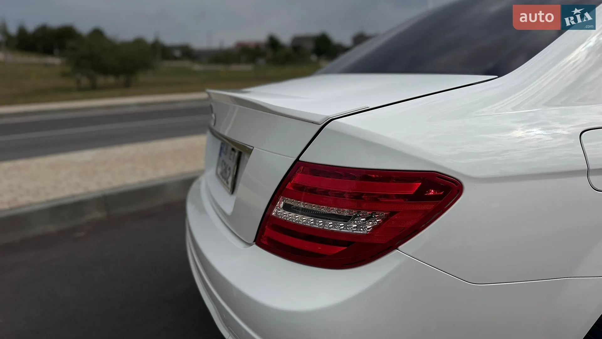 2013 Mercedes-Benz C-klasse - мініатюра 18