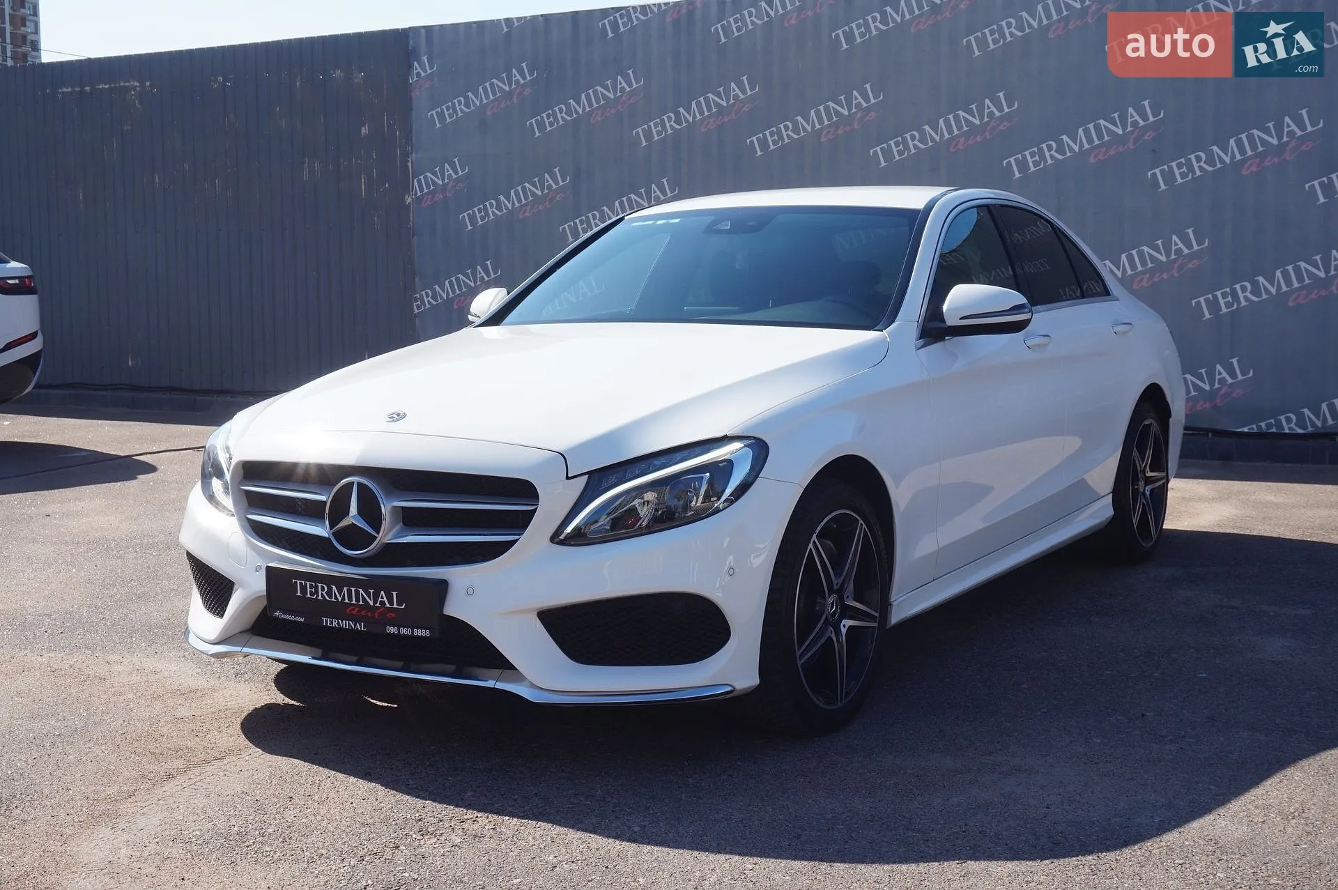 2017 Mercedes-Benz C-klasse - мініатюра 2
