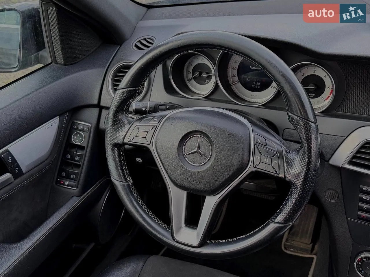 2014 Mercedes-Benz C-klasse - мініатюра 18