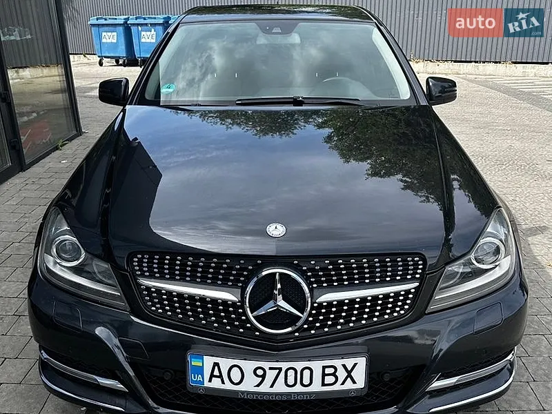 Mercedes-Benz C-Class