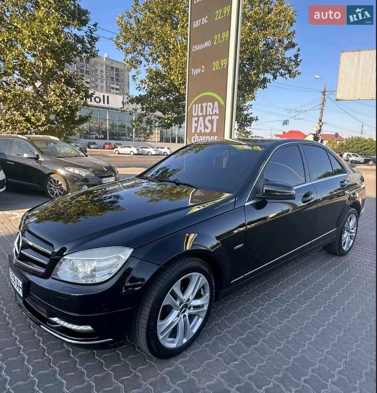 2010 Mercedes-Benz C-klasse - мініатюра 2