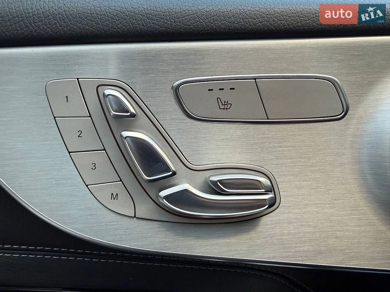 2016 Mercedes-Benz C-klasse - мініатюра 16