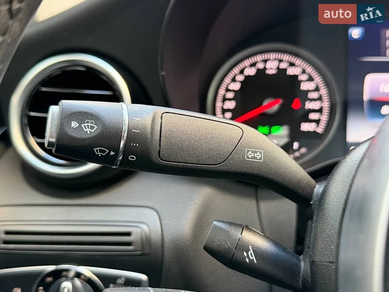 2016 Mercedes-Benz C-klasse - мініатюра 24