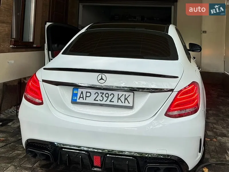 Mercedes-Benz C-Class 2018