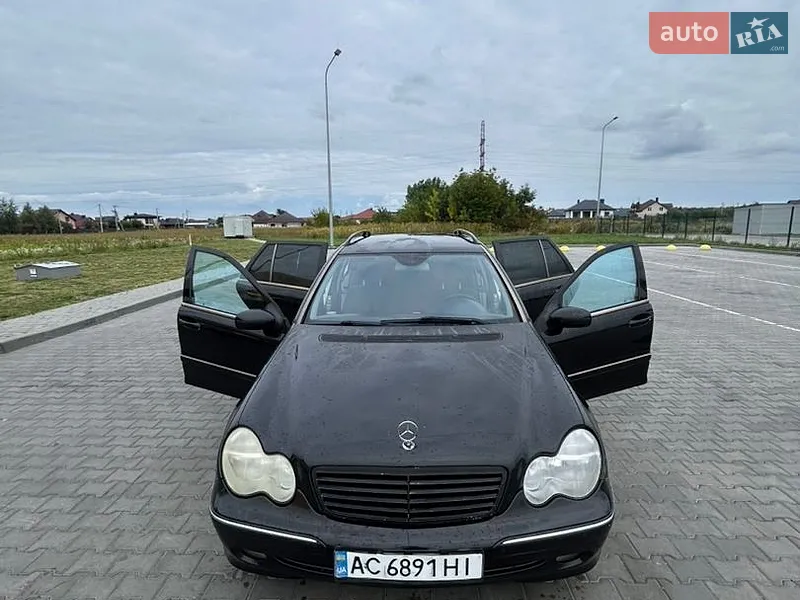 Mercedes-Benz C-Class