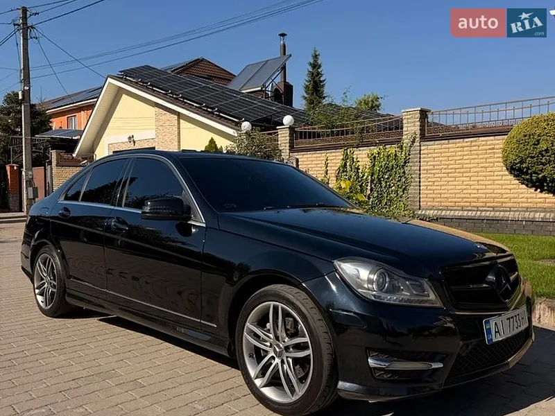 Mercedes-Benz C-Class