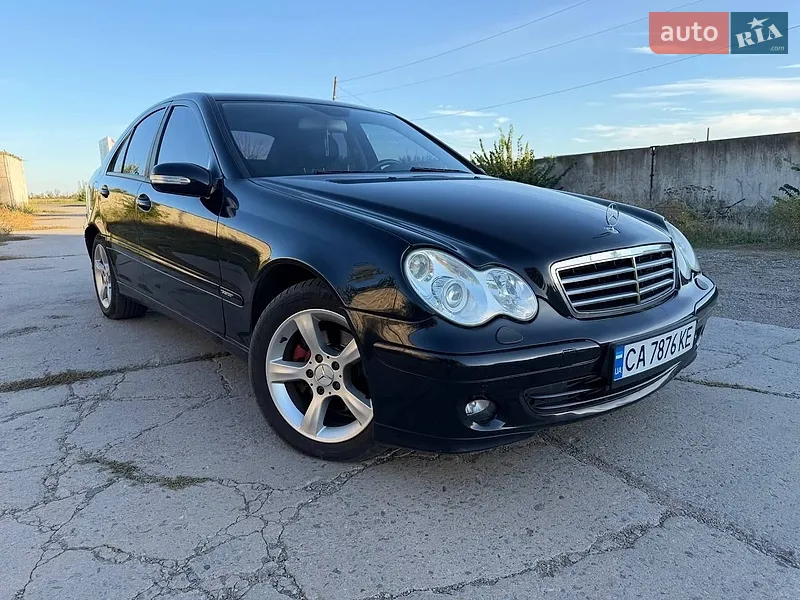 Mercedes-Benz C-Class