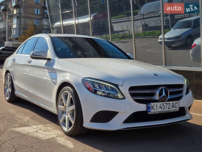 Mercedes-Benz C-Class
