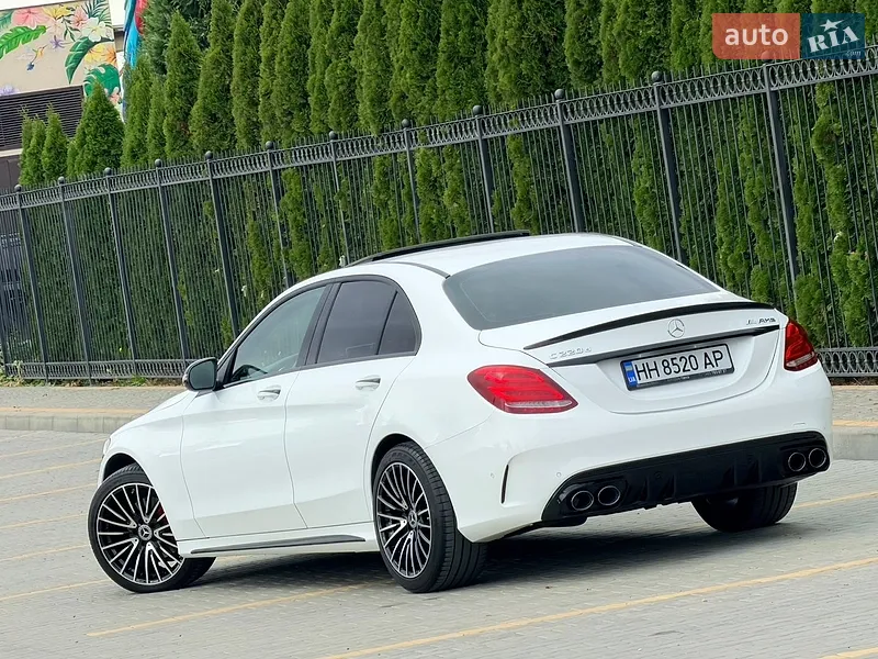 Mercedes-Benz C-Class