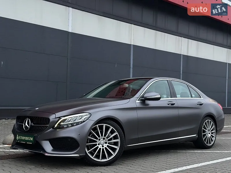 Mercedes-Benz C-Class