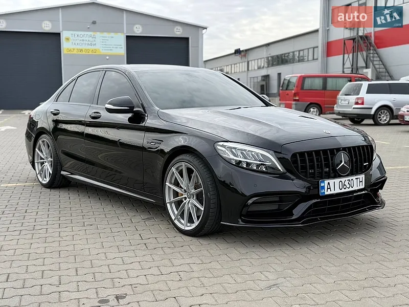 Mercedes-Benz C-Class