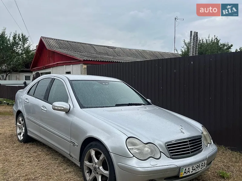 Mercedes-Benz C-Class