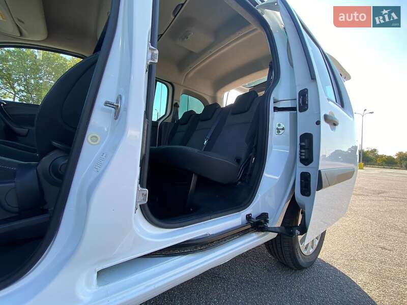 Мінівен Mercedes-Benz Citan 2015 в Одесі