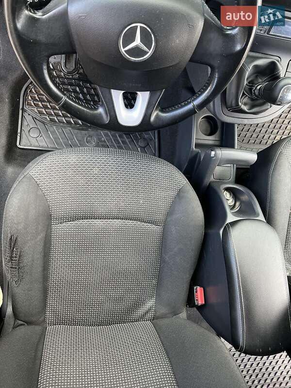 Минивэн Mercedes-Benz Citan 2015 в Львове