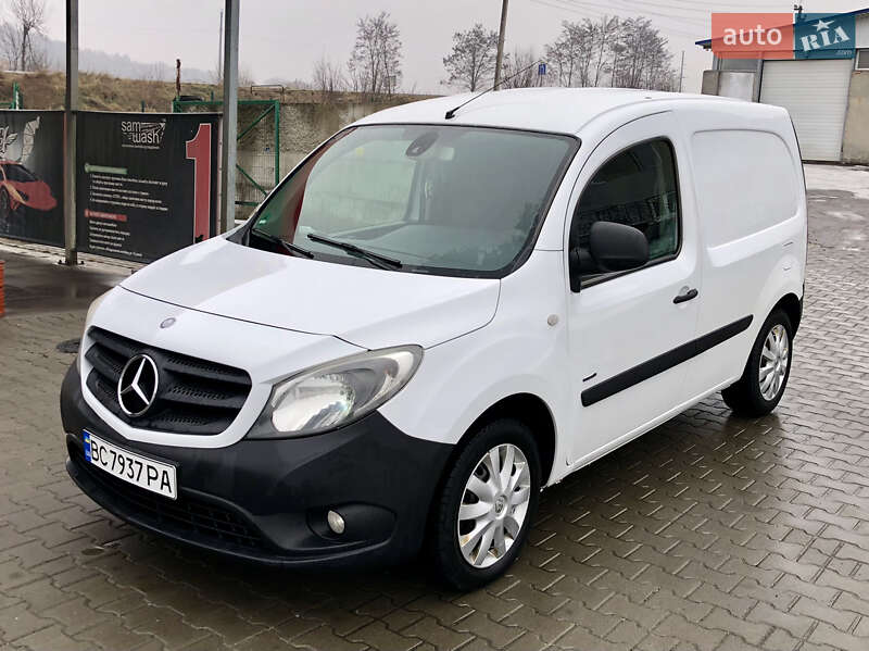 Вантажний фургон Mercedes-Benz Citan 2016 в Львові