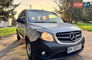Минивэн Mercedes-Benz Citan 2015 в Ровно