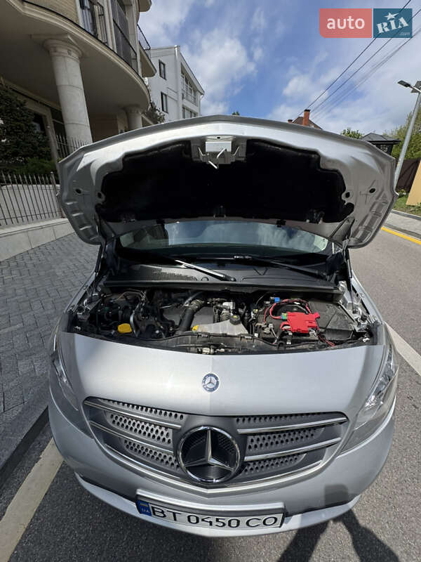 Мінівен Mercedes-Benz Citan 2015 в Києві