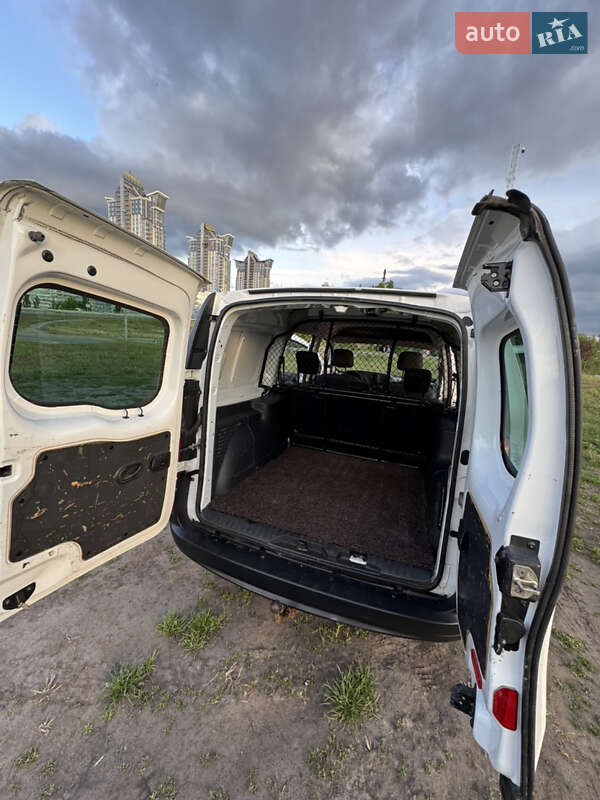 Мінівен Mercedes-Benz Citan 2015 в Києві фото 21 Мінівен Mercedes-Benz Citan 2015 в Києві