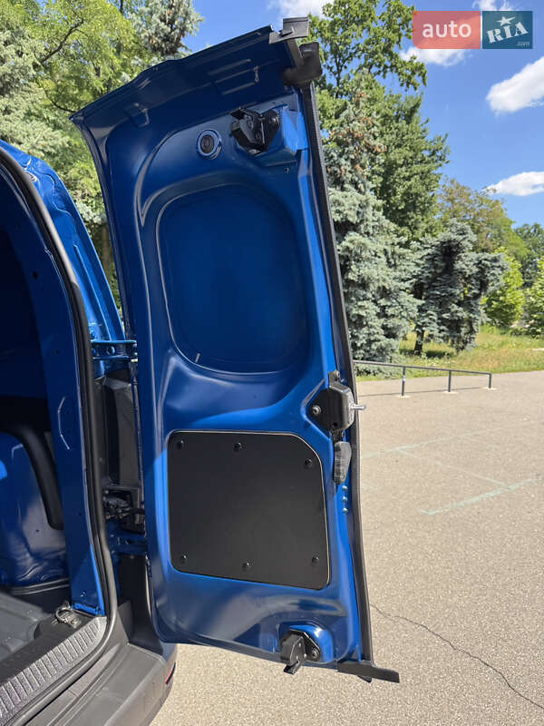 Грузовой фургон Mercedes-Benz Citan 2024 в Киеве