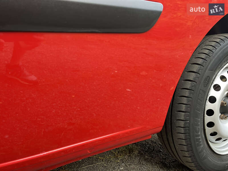 Грузовой фургон Mercedes-Benz Citan 2013 в Хороле