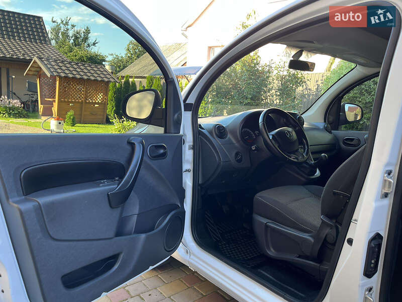Минивэн Mercedes-Benz Citan 2015 в Софиевской Борщаговке