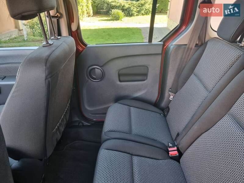 Минивэн Mercedes-Benz Citan 2016 в Коломые фото 39 Минивэн Mercedes-Benz Citan 2016 в Коломые