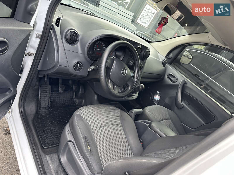 Вантажний фургон Mercedes-Benz Citan 2015 в Києві фото 10 Вантажний фургон Mercedes-Benz Citan 2015 в Києві