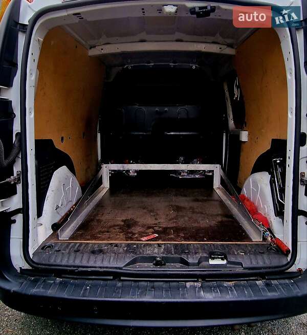 Грузовой фургон Mercedes-Benz Citan 2018 в Киеве фото 5 Грузовой фургон Mercedes-Benz Citan 2018 в Киеве