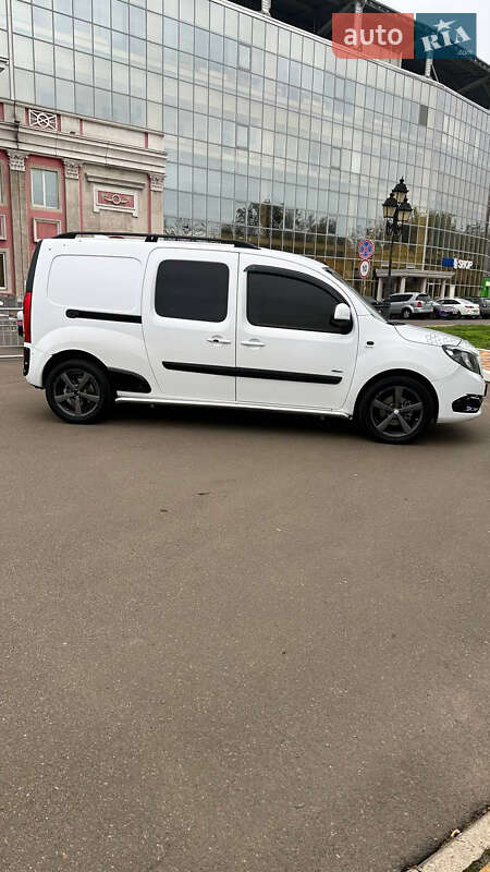Грузопассажирский фургон Mercedes-Benz Citan 2017 в Одессе фото 3 Грузопассажирский фургон Mercedes-Benz Citan 2017 в Одессе
