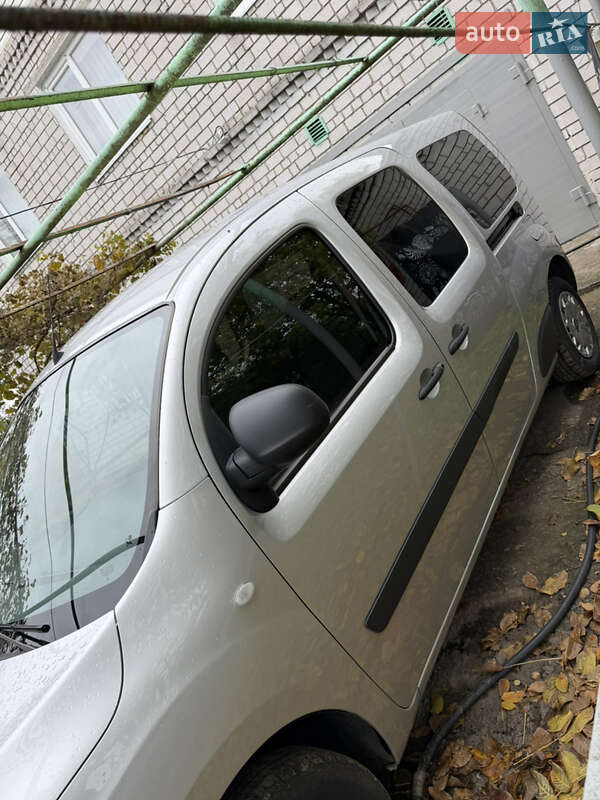 Минивэн Mercedes-Benz Citan 2013 в Днепре