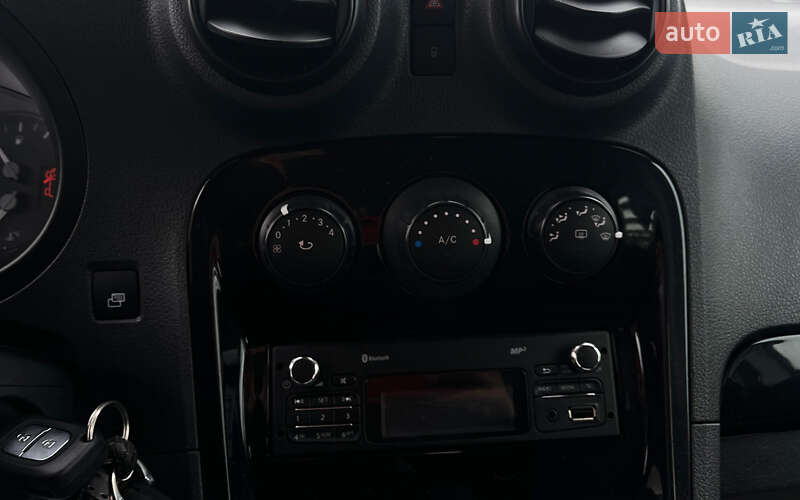 Минивэн Mercedes-Benz Citan 2014 в Коломые фото 12 Минивэн Mercedes-Benz Citan 2014 в Коломые